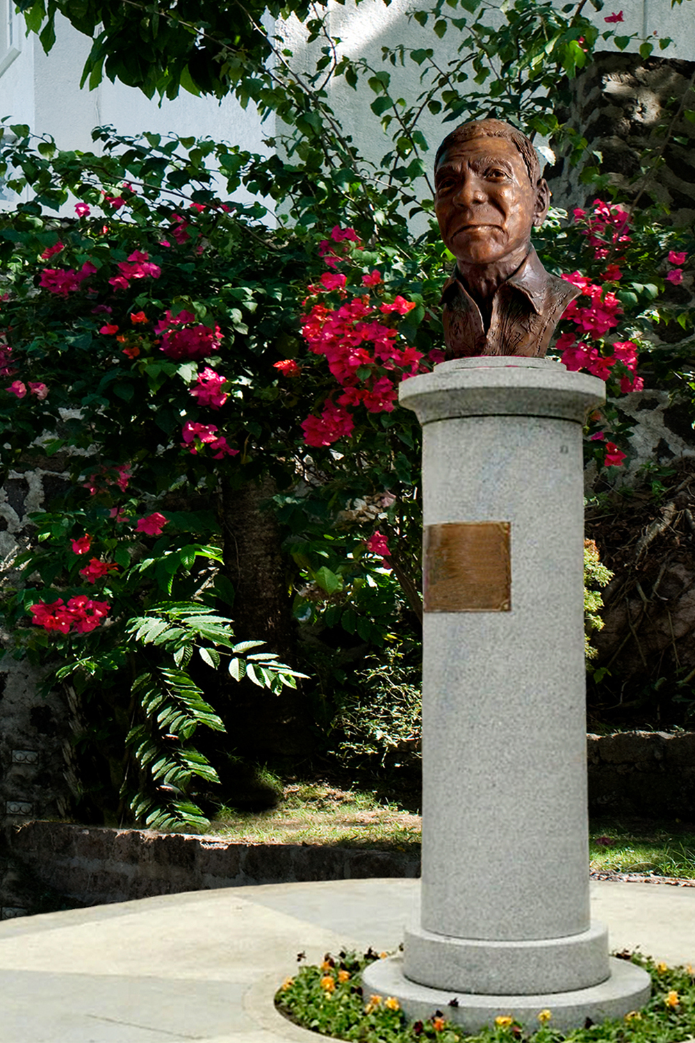 Duterte Sample monument