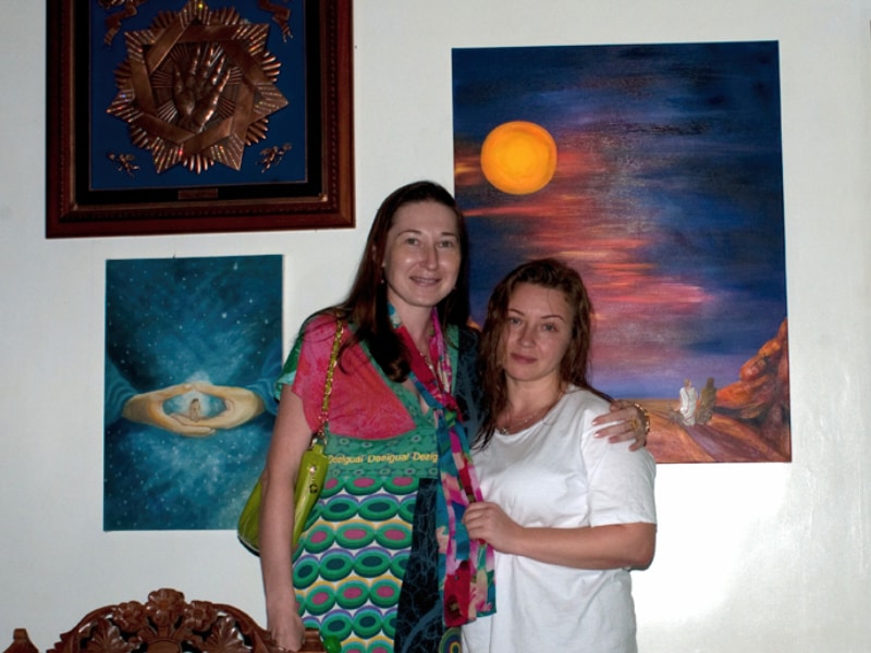 Natalya Bronzova with Alex Orbito at the Pyramid of Asia, Urdaneta, Pagansinan, Philippines