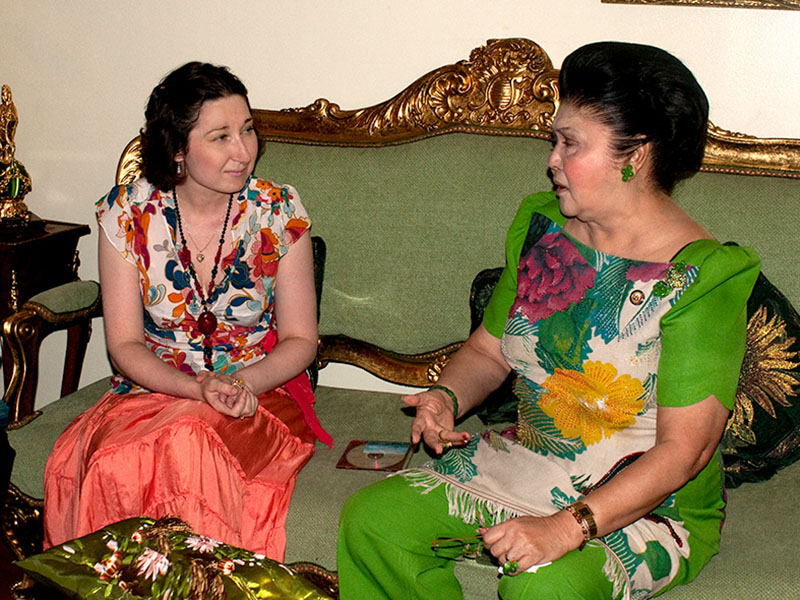 Souvenir pictures with Imelda R. Marcos