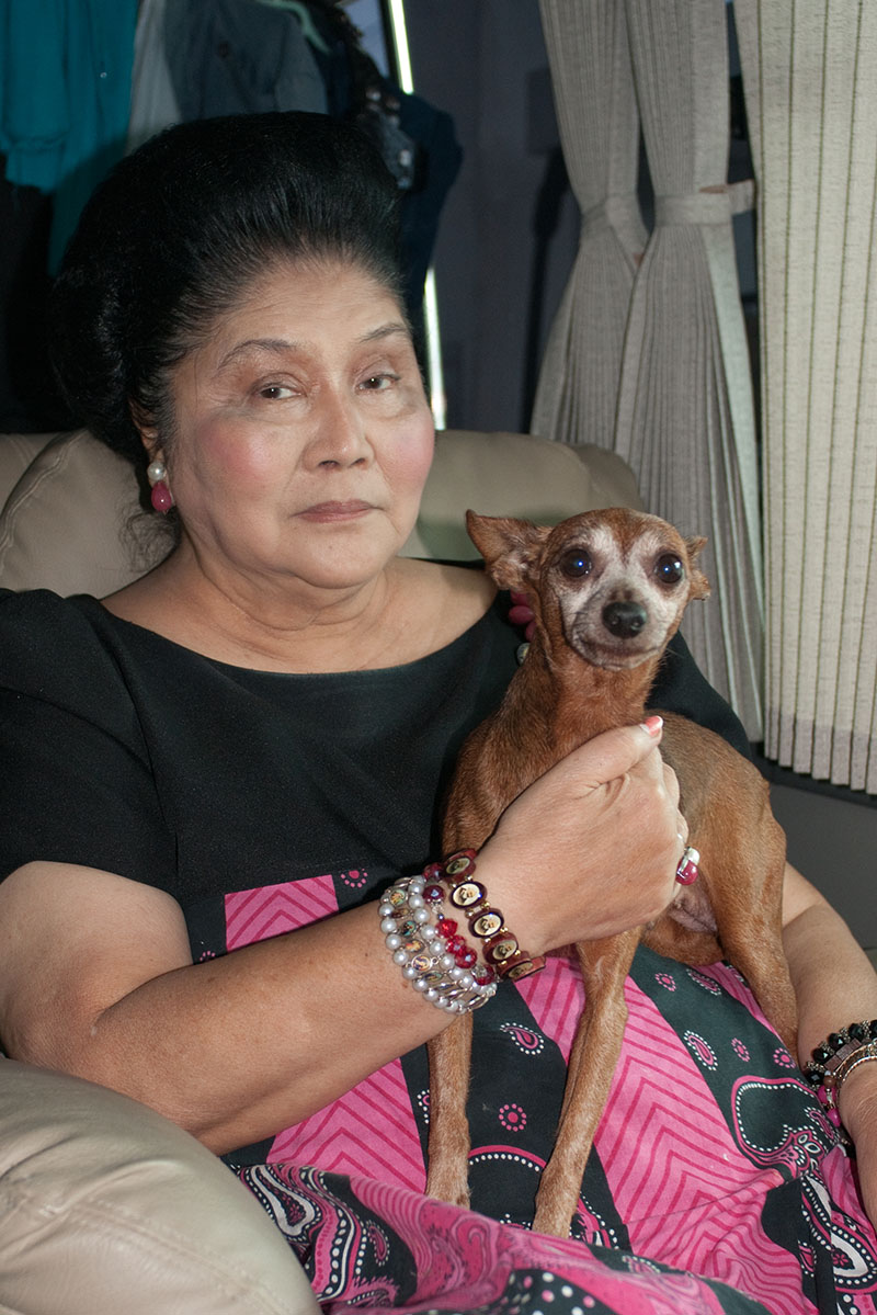 Souvenir pictures with Imelda R. Marcos