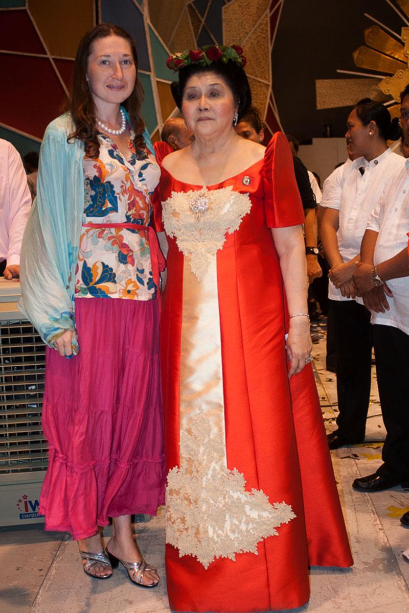 Souvenir pictures with Imelda R. Marcos