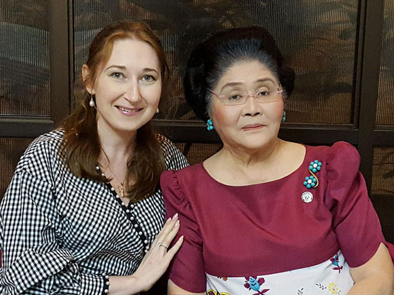 Souvenir pictures with Imelda R. Marcos