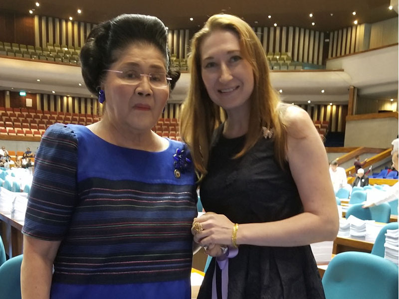 Souvenir pictures with Imelda R. Marcos