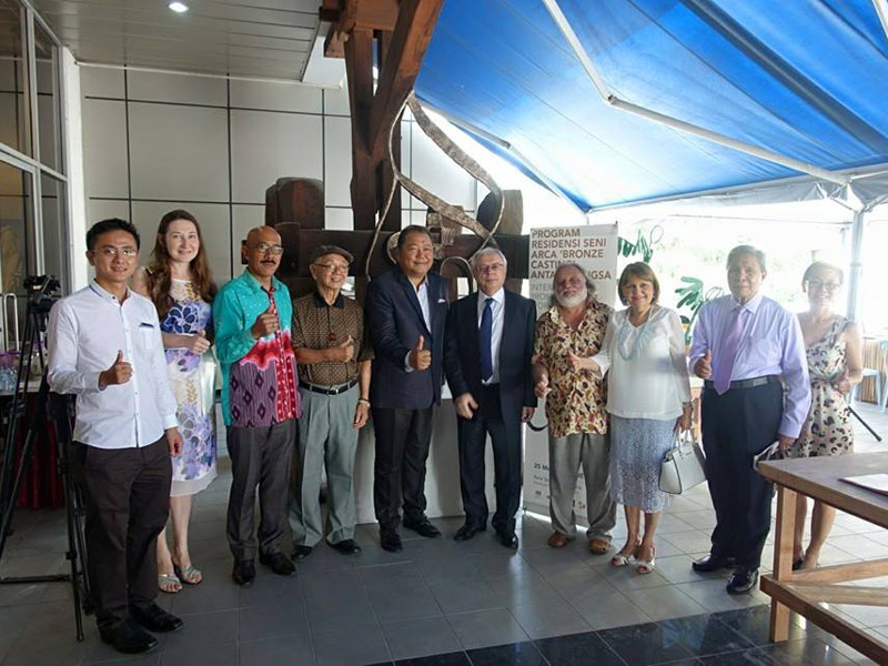 Russian Ambassador in Malaysia, V.N. Ermakov and wife Irina