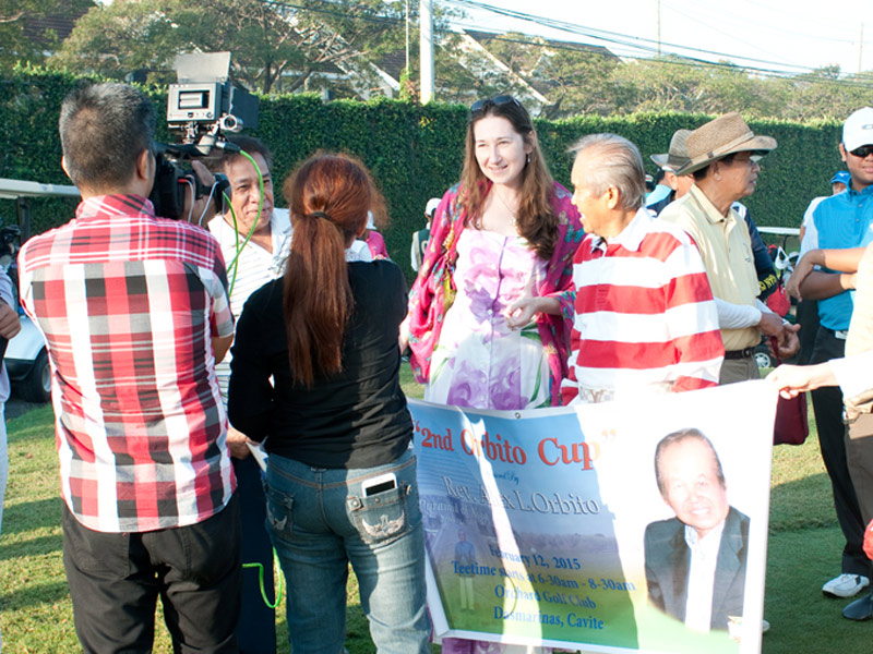 Natalya Bronzova with the press and Alex Orbito at the 2015 Orbito Cup